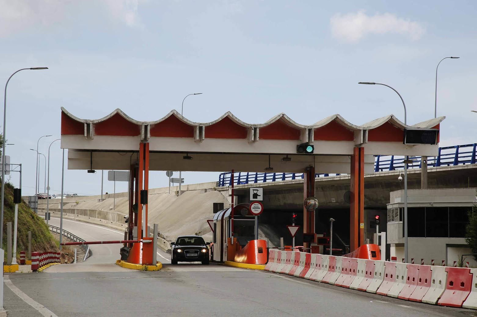 Un peaje de la AP-9.