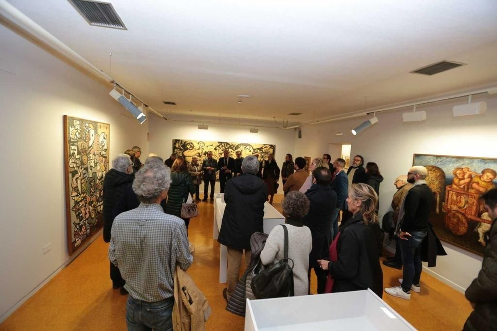 Los dieciocho autorretratos se “esconden” entre las obras de la colección permanente.