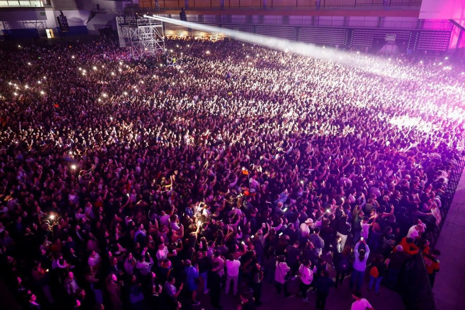 Público en el concierto de Quevedo en Vigo.
