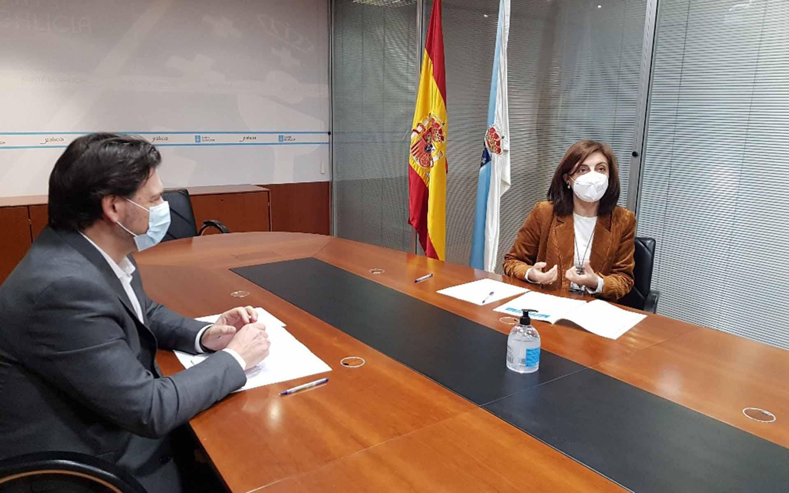 Vázquez y Miranda, durante la reunión de trabajo que tuvo lugar en la capital de Galicia