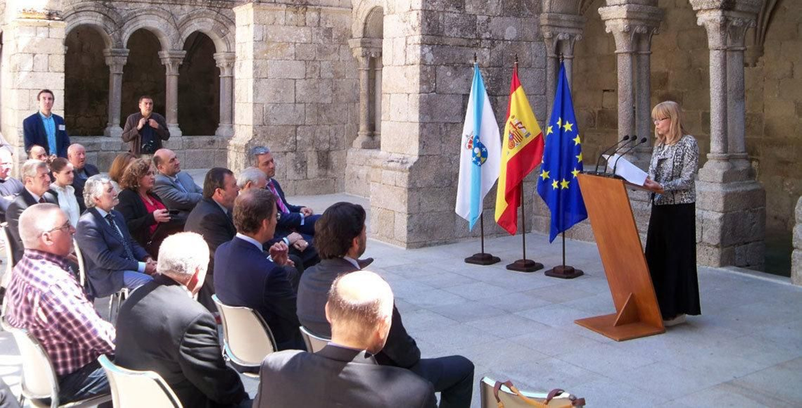 Intervención de Beatriz Carballo durante la reunión de la Comisión Delegada del Consello de Comunidades Galegas.