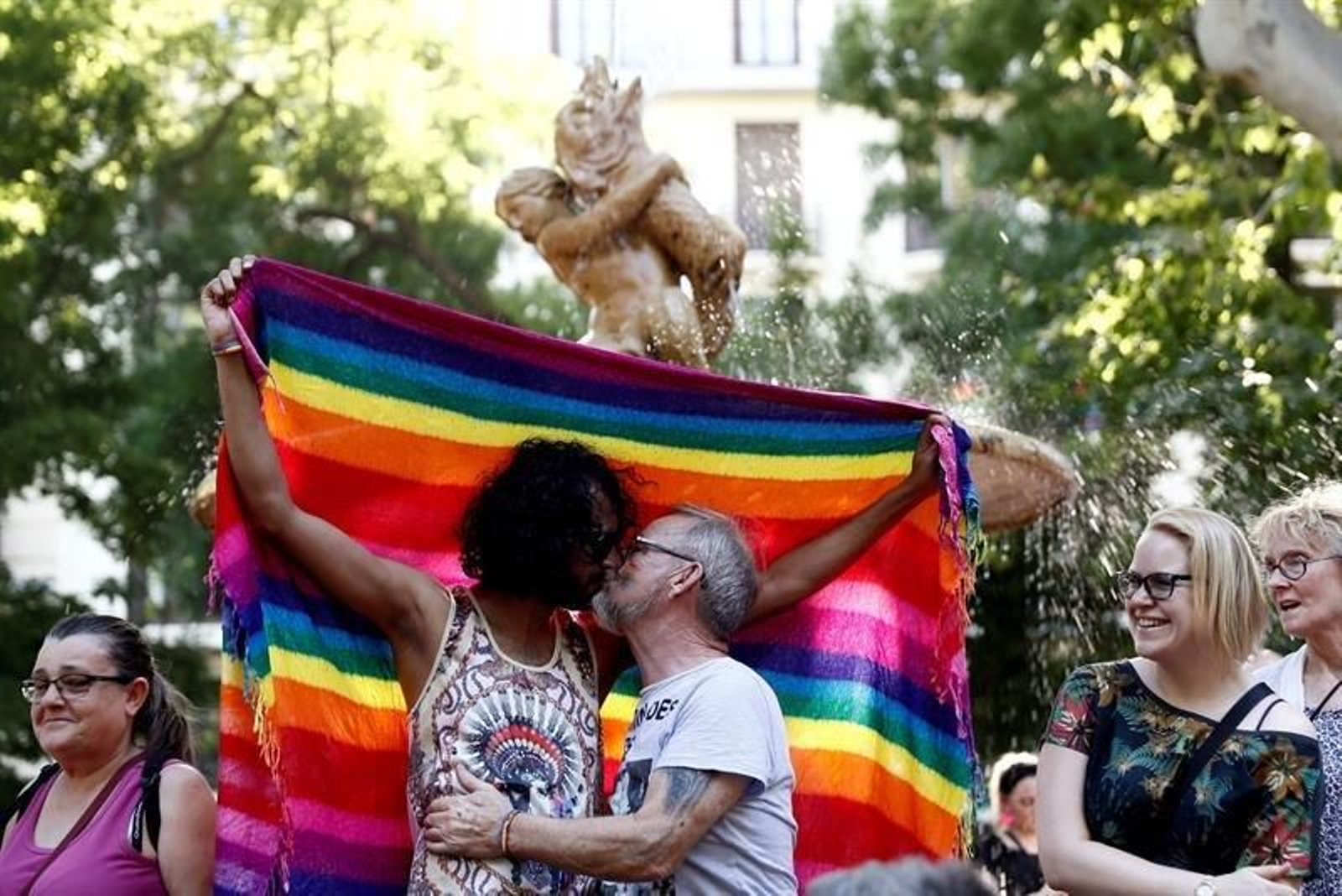 Participantes en la manifestación del Orgullo 2019 esta tarde en Madrid