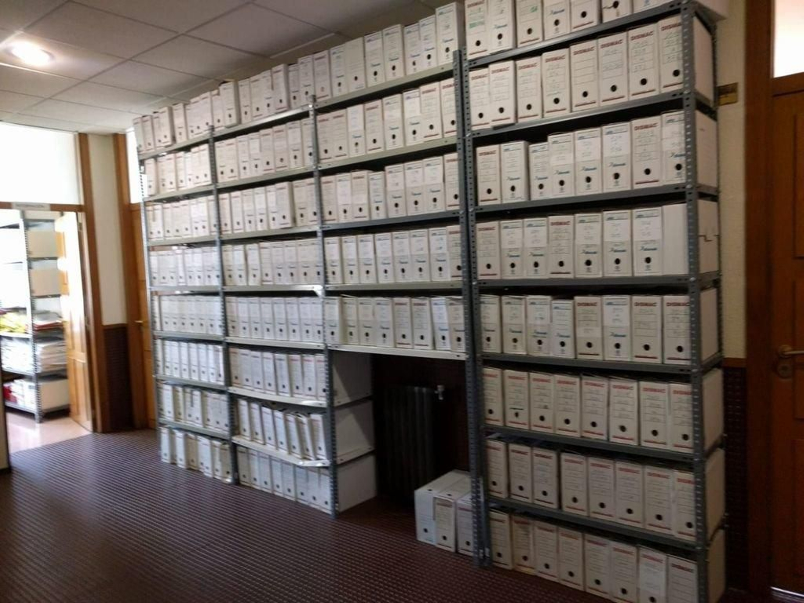 Imagen de expedientes acumulados en el juzgado de lo Social 5 de Vigo.