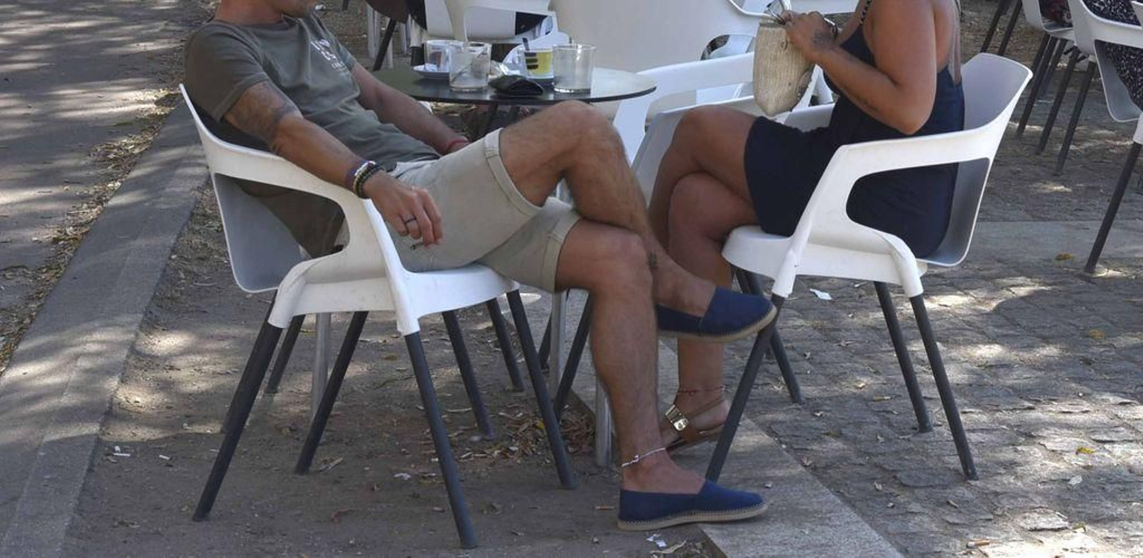 Ayer todavía se veían numerosos cigarrillos en las terrazas de Vigo.