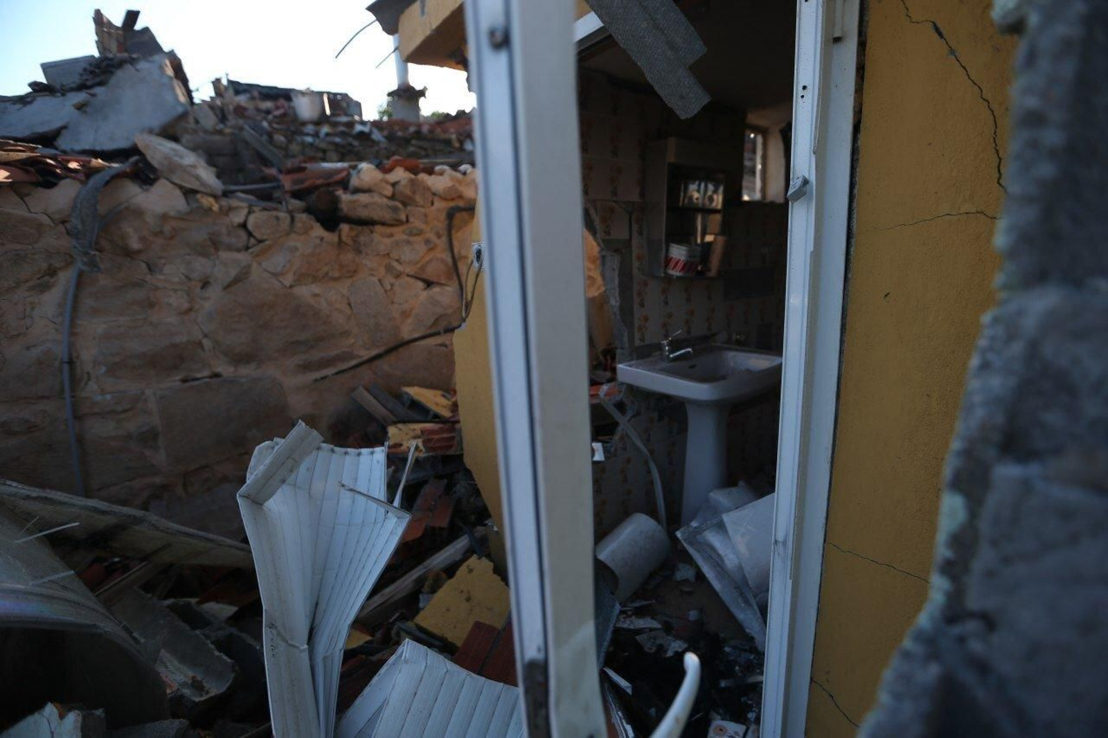 La 'zona cero' de la explosión de Tui  Alberte 14