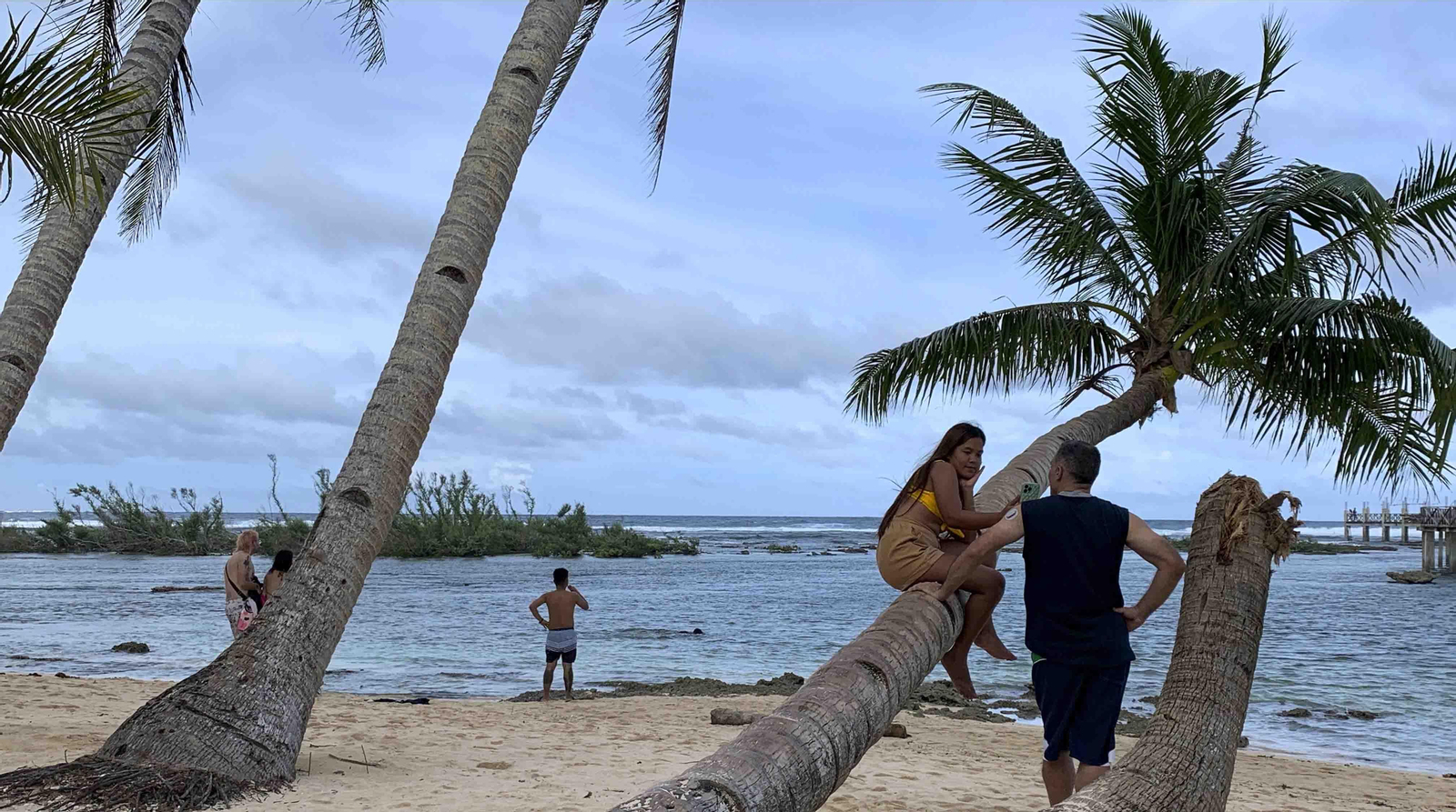 Vista de la playa Cloud 9, en General Luna, uno de los lugares predilectos para los surfistas. EFE/ Federico Segarra