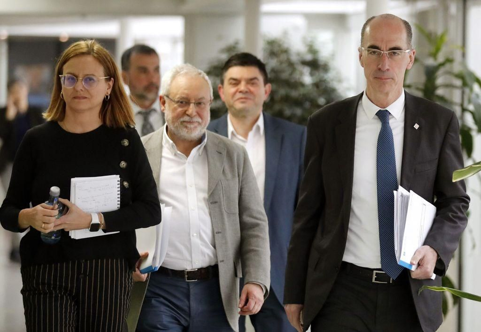 María José Pereira, , Xurxo Hervada y el conselleiro de Sanidade Jesús Vázquez Almuiña.