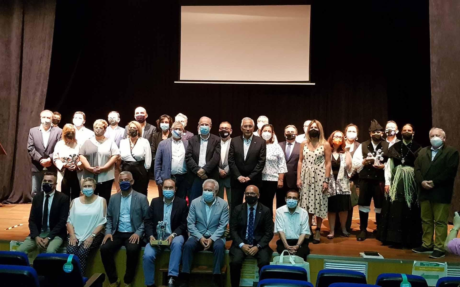 Imagen del acto de entrega de los premios "Alecrín 2021" celebrado en Lalín