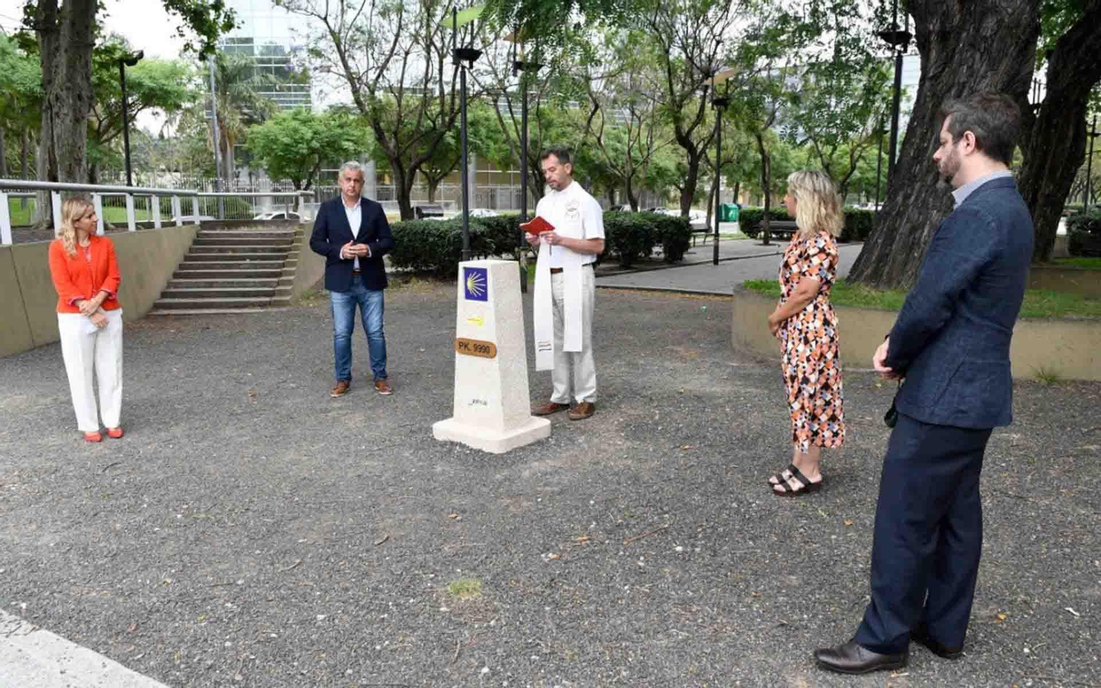 Mojón del Camino de Santiago en la ciudad de Buenos Aires