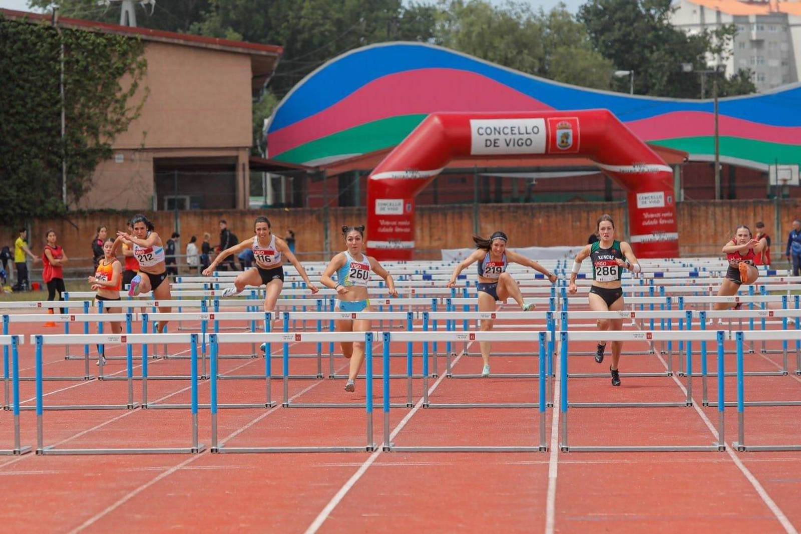 Campeonato Gallego de atletismo, en la pista de Balaídos.