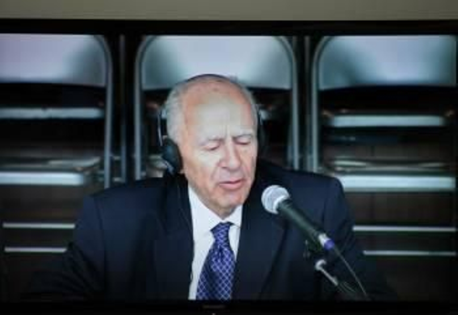 Apostolos Mangouras, durante su declaración ante el tribunal que juzga la catástrofe del 'Prestige'. (Foto: CABALAR)