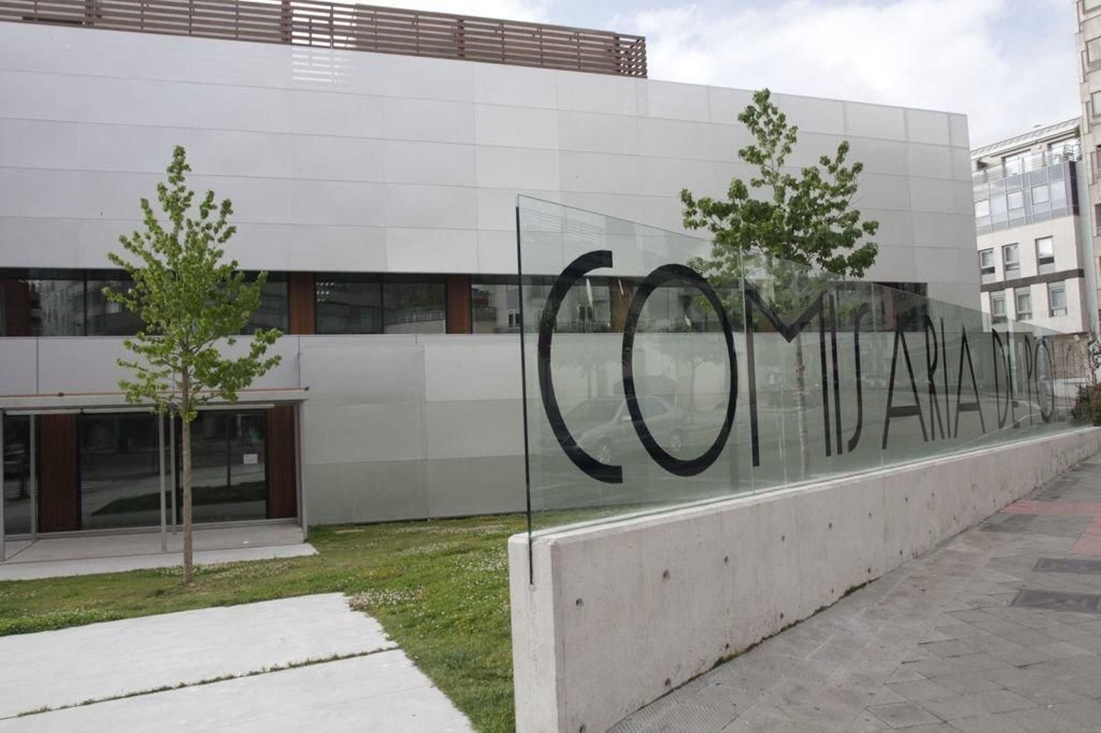 La Policía Nacional intensificó la labor de investigaciones relacionadas con menores en centros escolares.