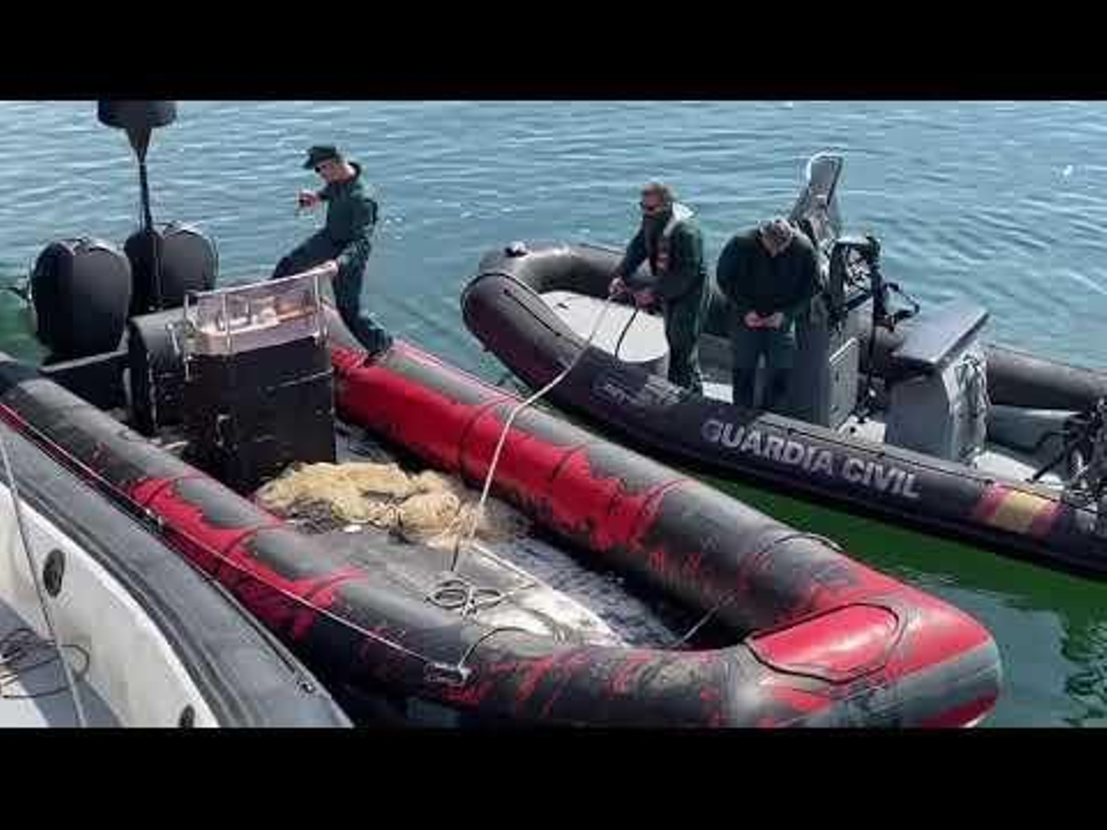 Dos detenidos y 2,5 toneladas de cocaína incautadas en Arousa