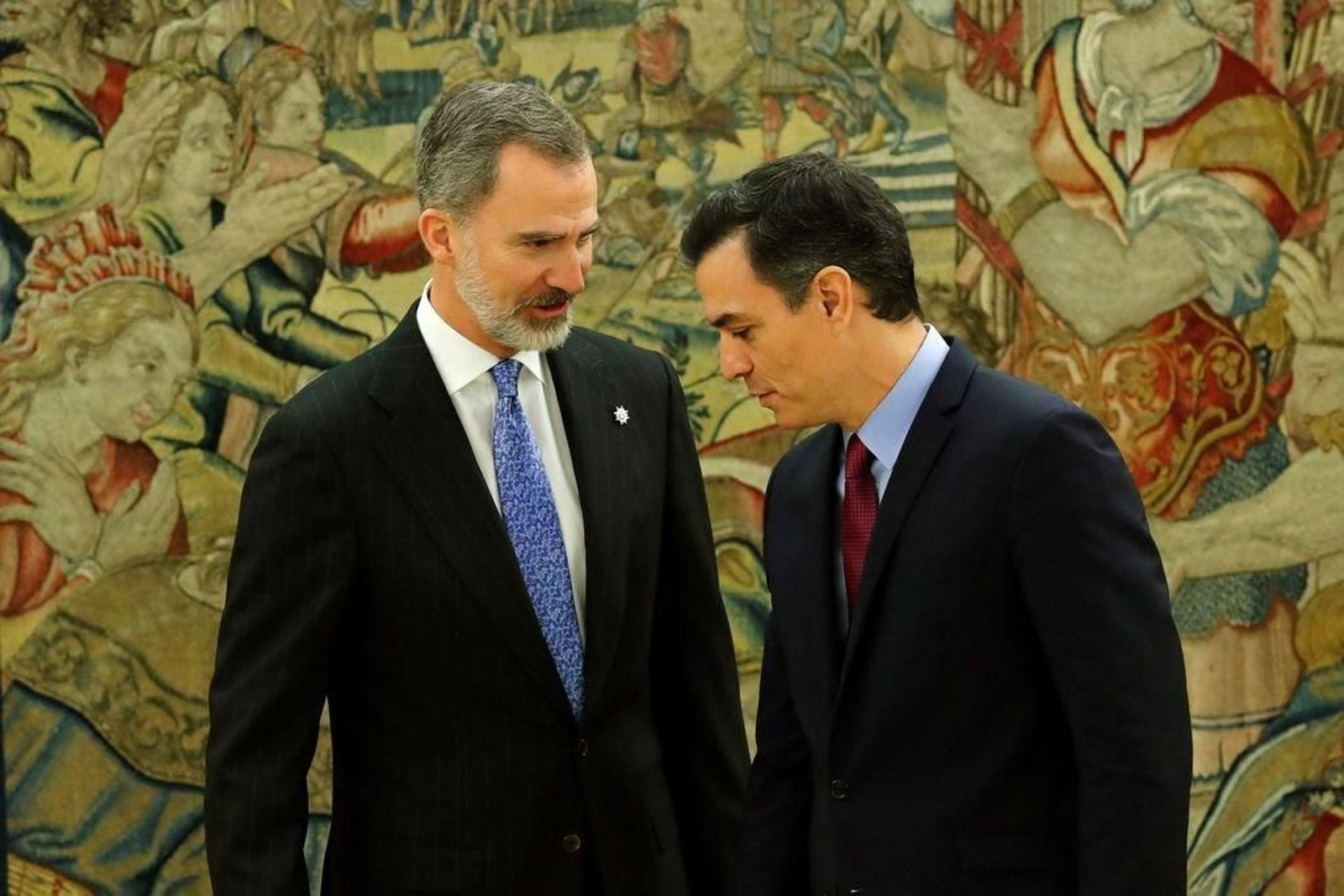 El Rey Felipe VI y Pedro Sánchez
