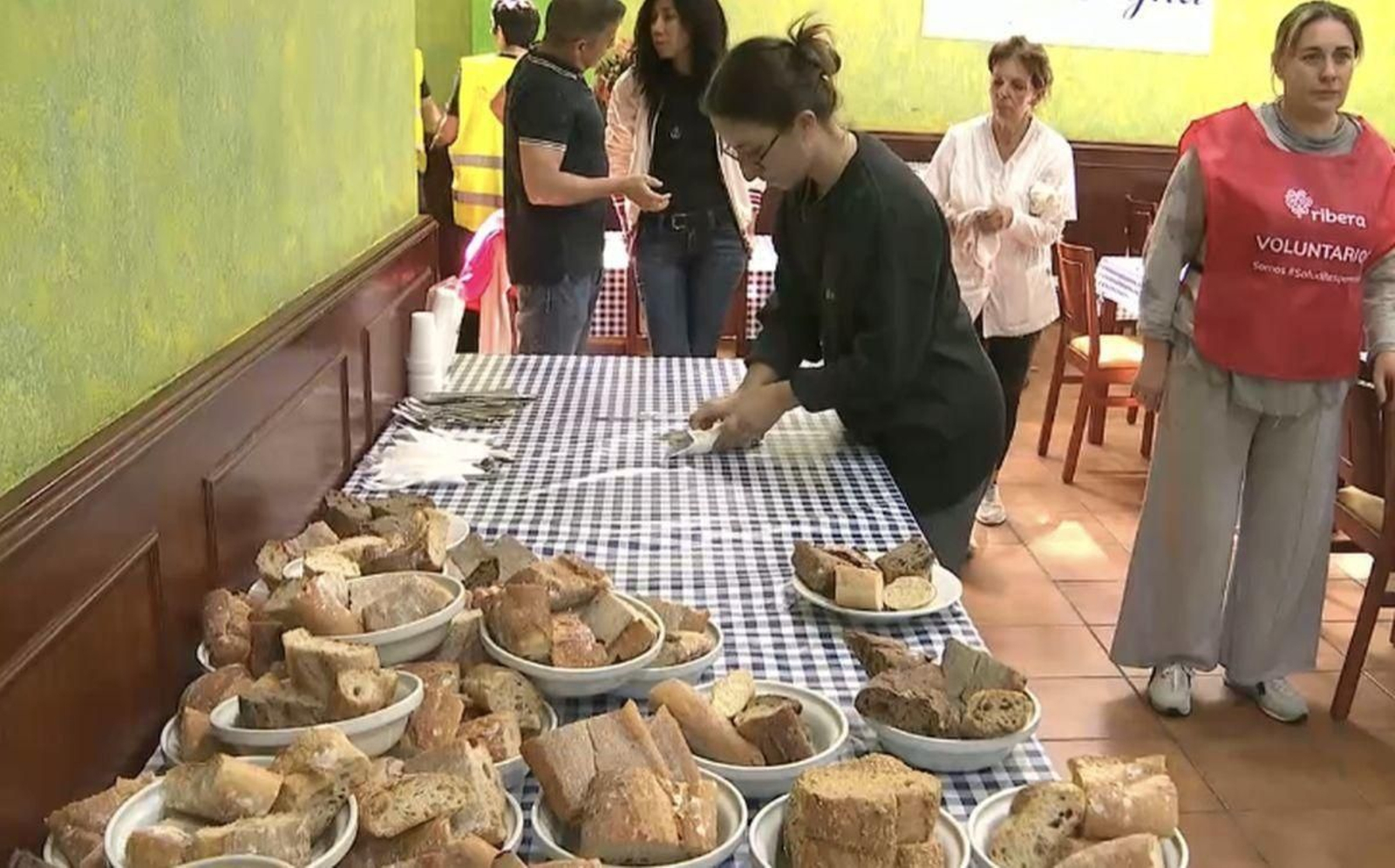 El comedor de Vida Digna, que ya está de nuevo funcionando, el día de su reapertura en mayo pasado.