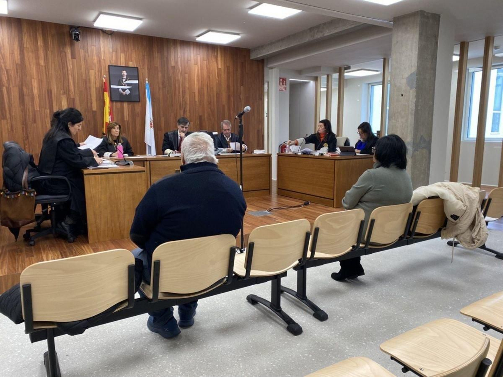 Los dos procesados, ayer, durante el juicio celebrado en la Audiencia.
