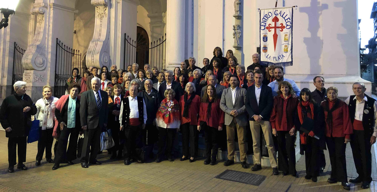imagen del encuentro de coros de entidades gallegas celebrado en la Iglesia de San Ignacio de Loyola de la capital argentina