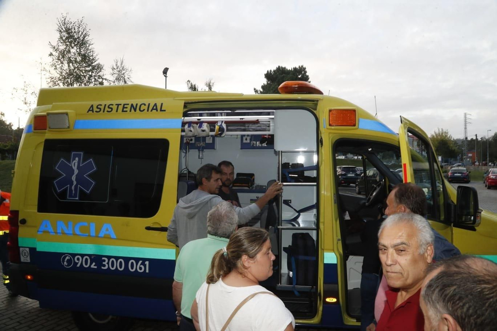 Incidentes en Mos por la ciudad deportiva del Celta // JV Landín