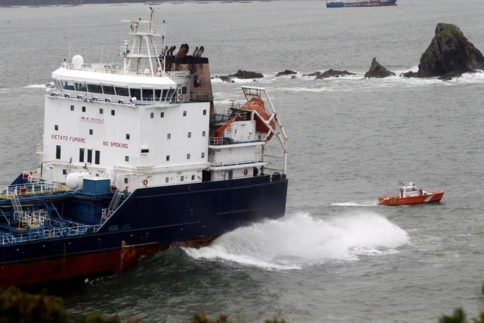 Vista general del buque quimiquero quimiquero "Blue Star"