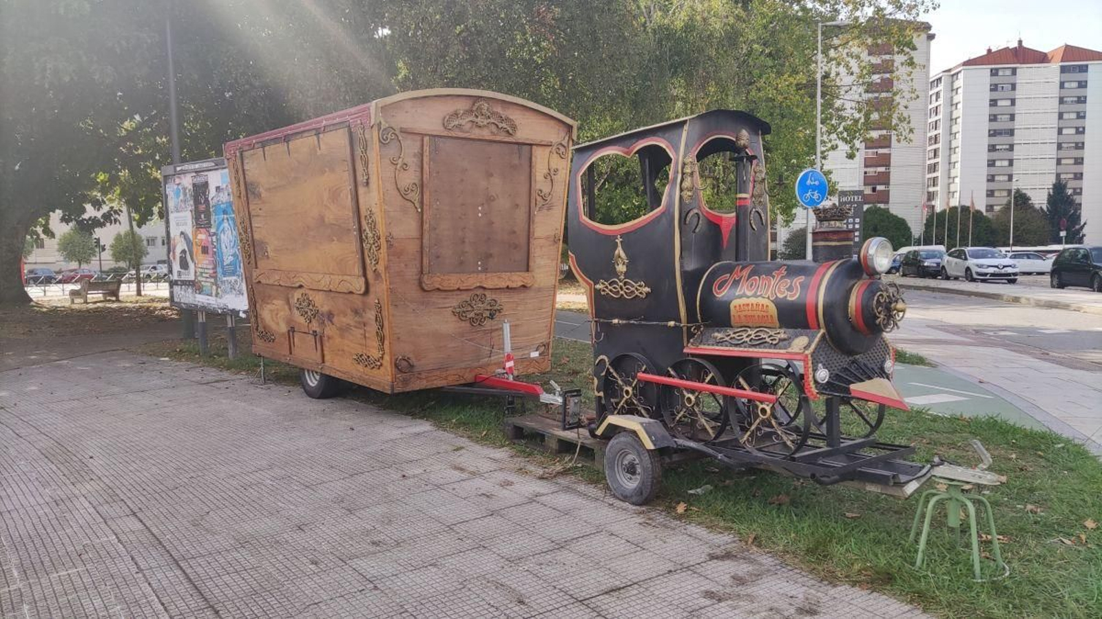 El puesto de castañas La Eulogia de la familia Montes ya está instalado en Coia.