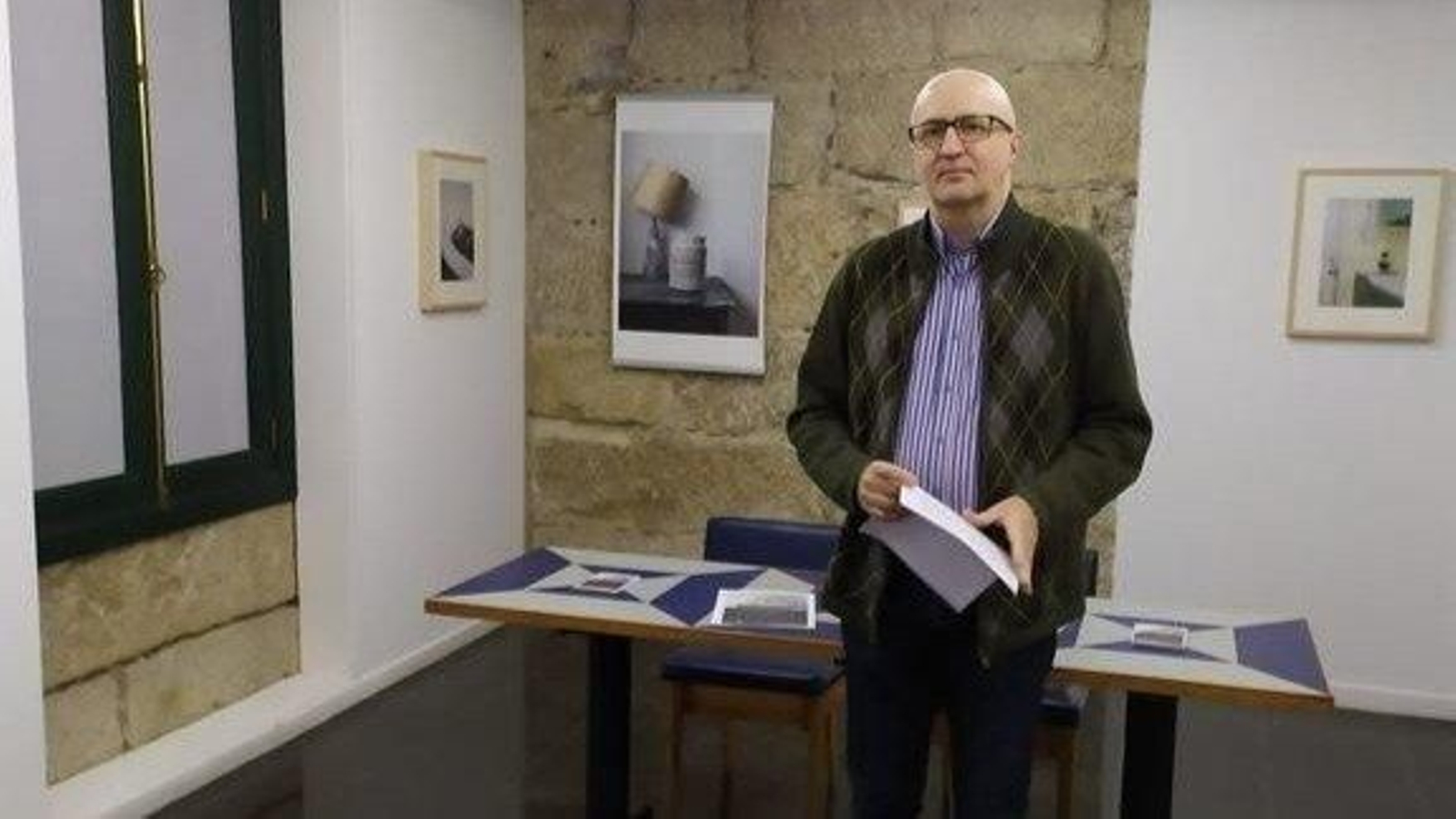 Félix Caballero apostó por la plataforma Amazón para vender su libro.