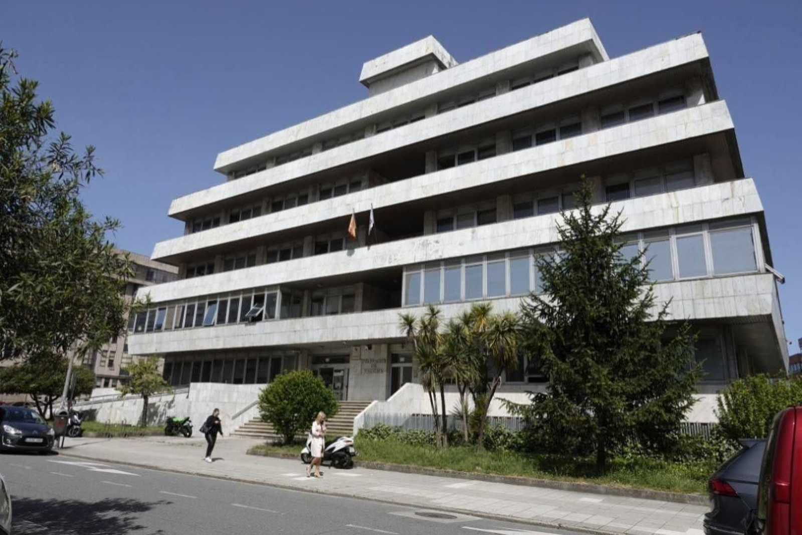 Hacienda lanza su ofensiva para recuperar las deudas con los bienes requisados.