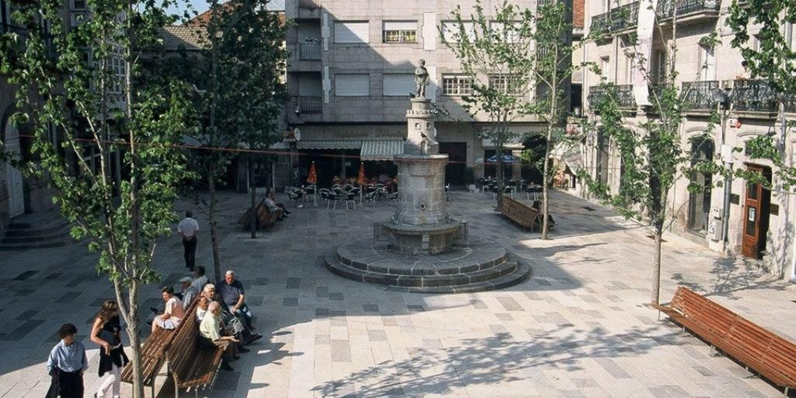 La fuente del Angelote, con la que hacía pareja en Porta do Sol.