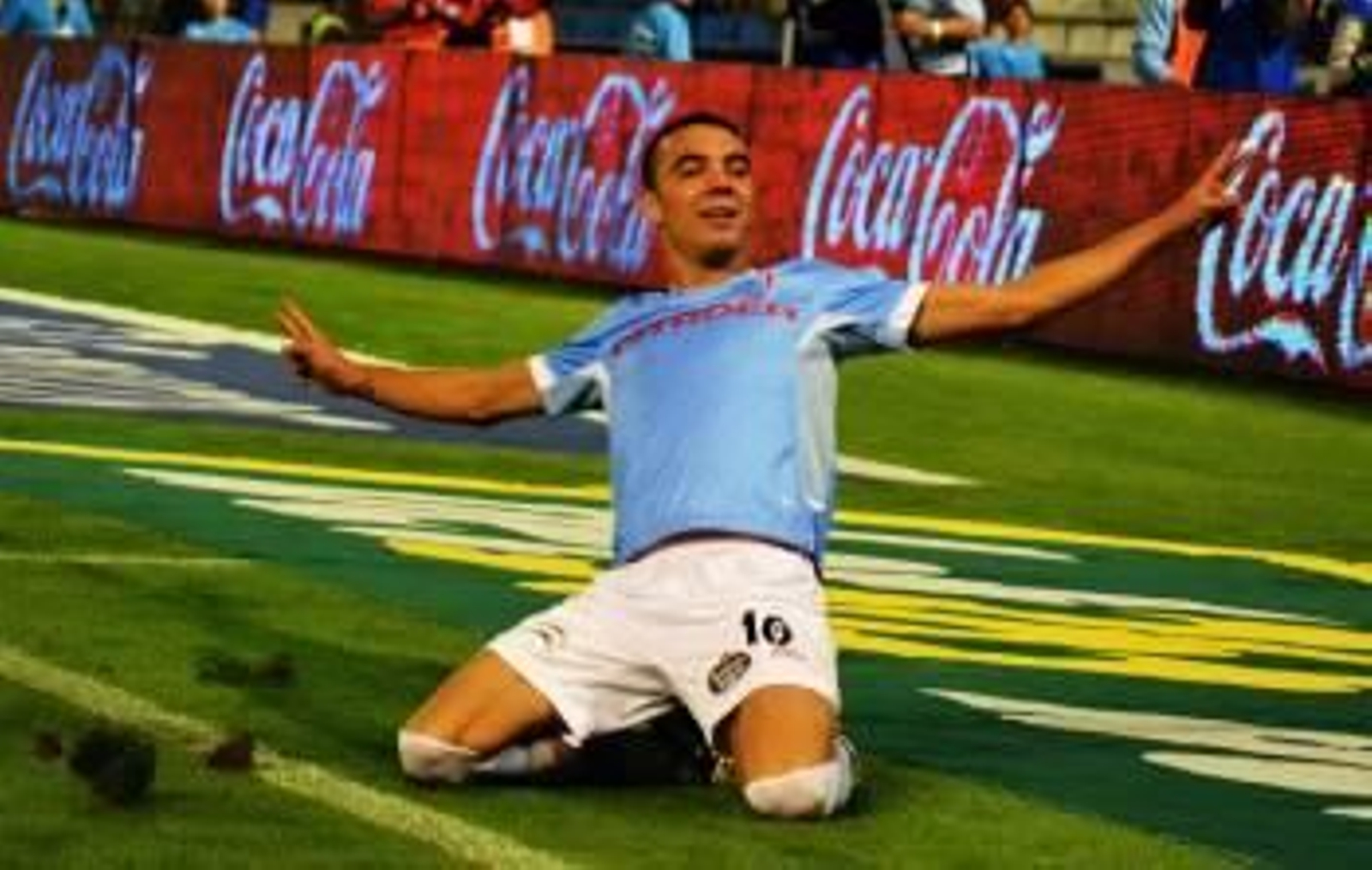 Iago Aspas celebra un gol con la camiseta del Celta.