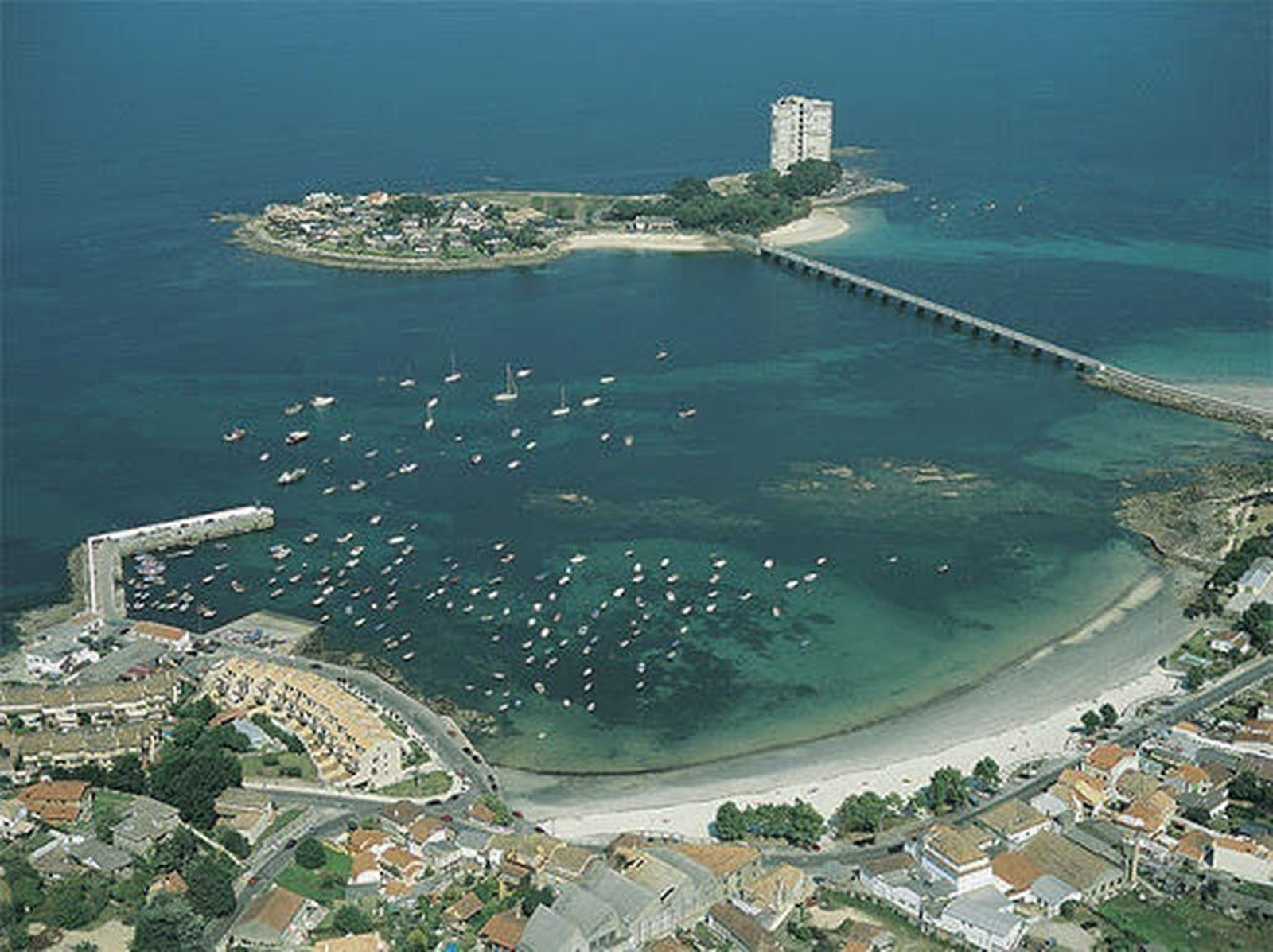El incidente se produjo entre Canido y la isla de Toralla.