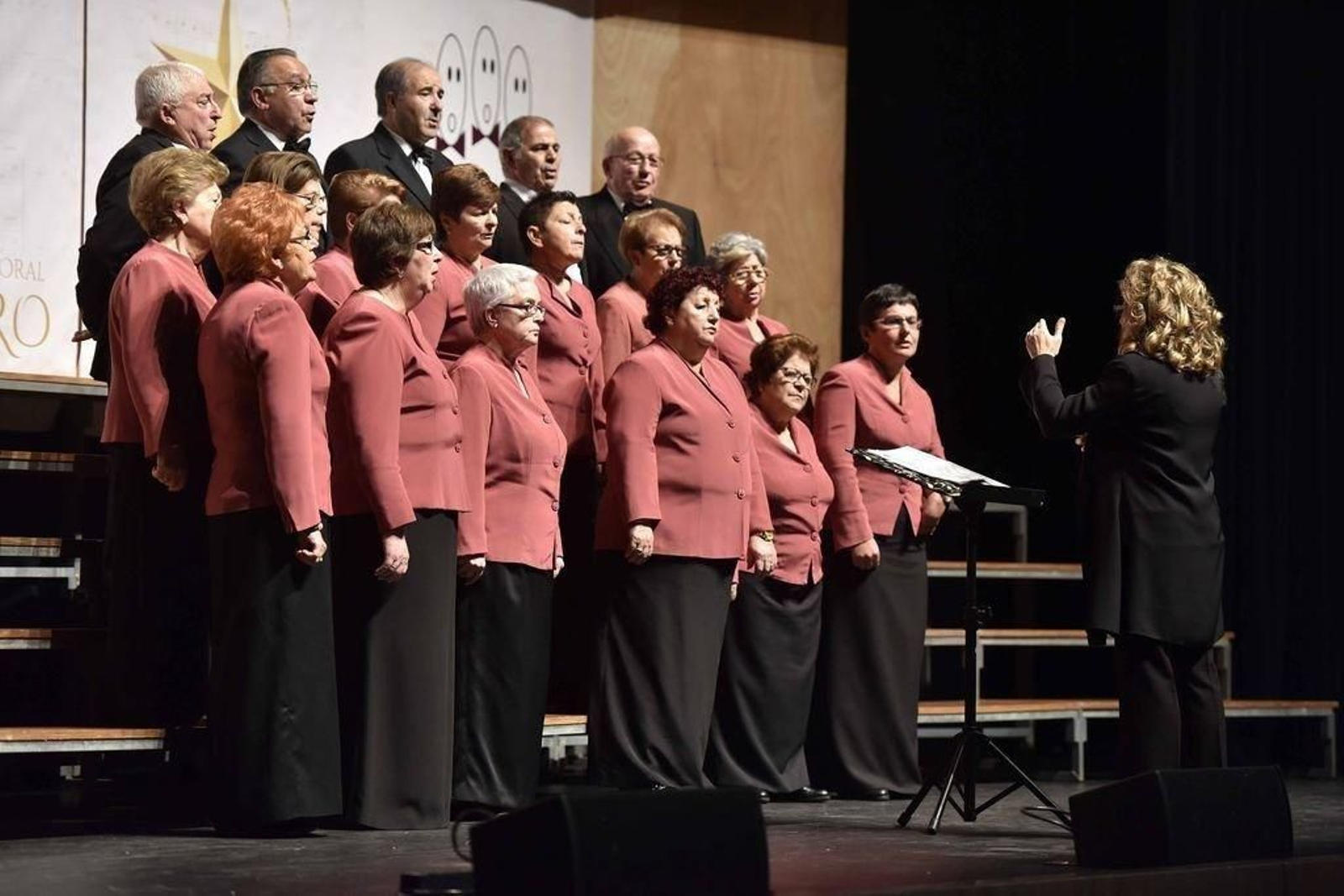 O Auditorio acollerá o festival de corais a partir das 18 horas (centro)