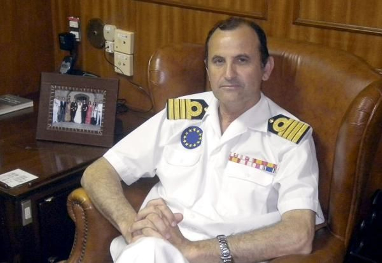 El comandante de la misión 'Atalanta', Juan Garat Caramé.