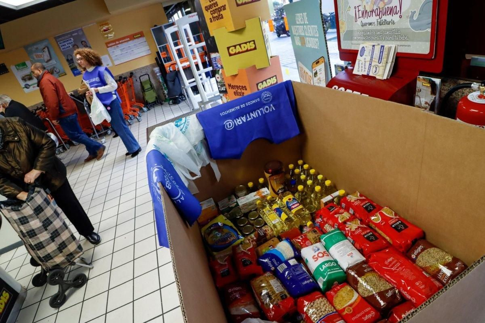 Imagen de la Gran Recogida del Banco de Alimentos de Vigo en noviembre pasado, una de las campañas propias de la ONG.