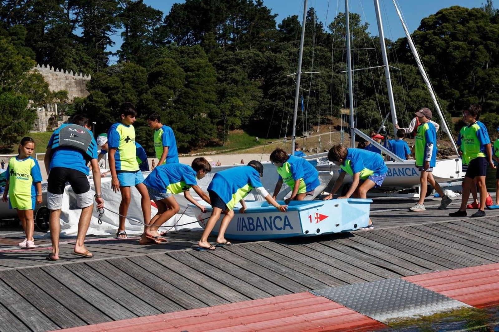 Regata Monte Real Club de Yates de Baiona con +Deporte Atlántico. // Jorge Santomé