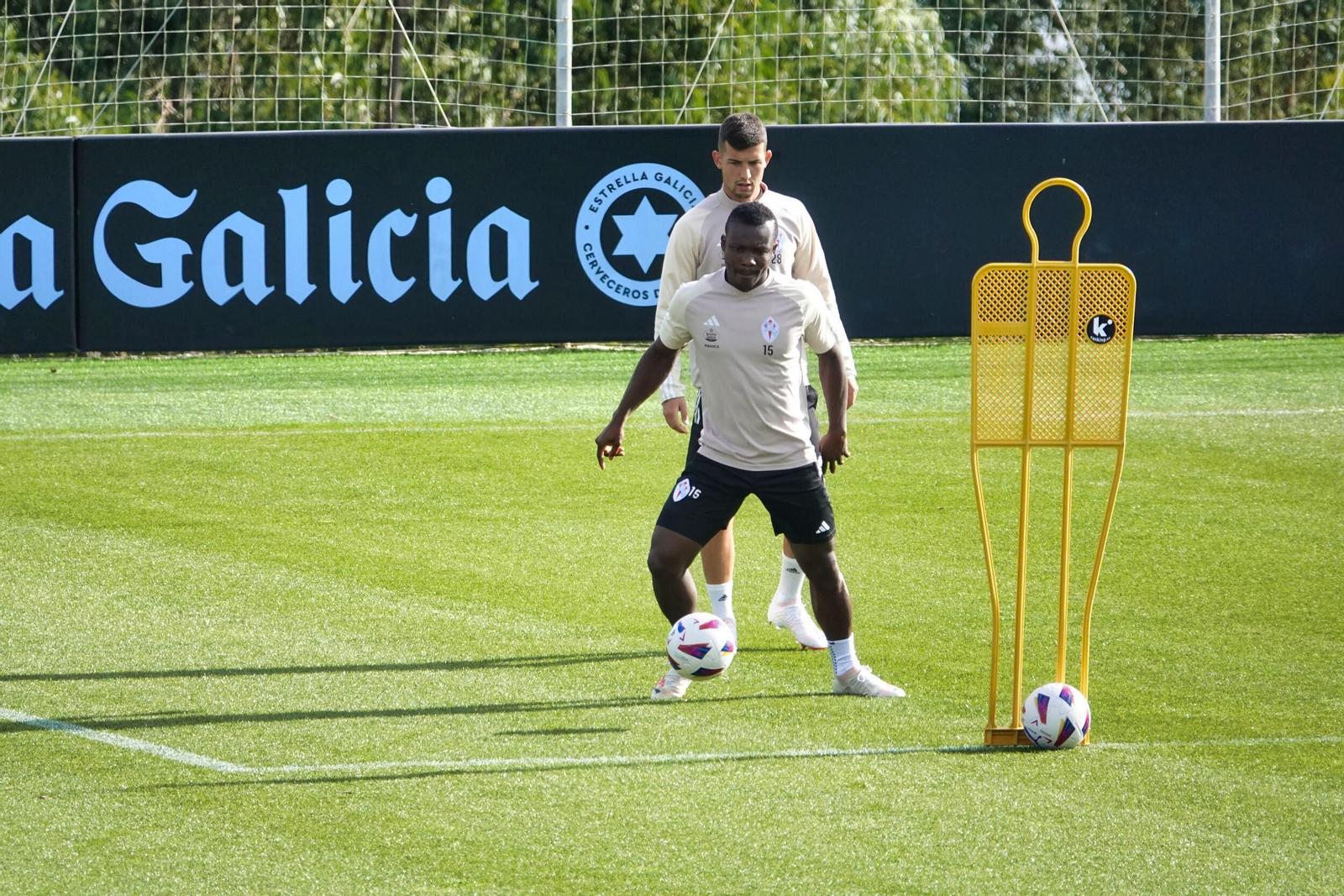 Entrenamiento del Celta en Mos.