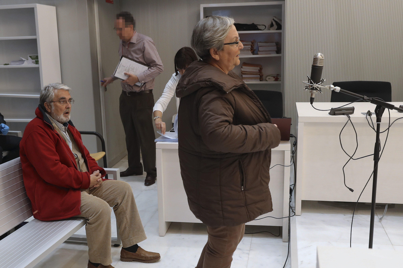 José Antonio Ramón Teijelo y María Victoria Gómez Méndez, durante el juicio en la Audiencia Nacional.