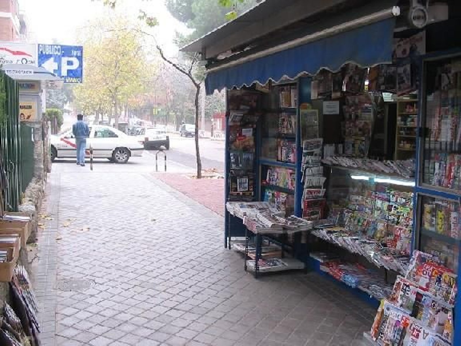 Kiosco de prensa en Madrid.