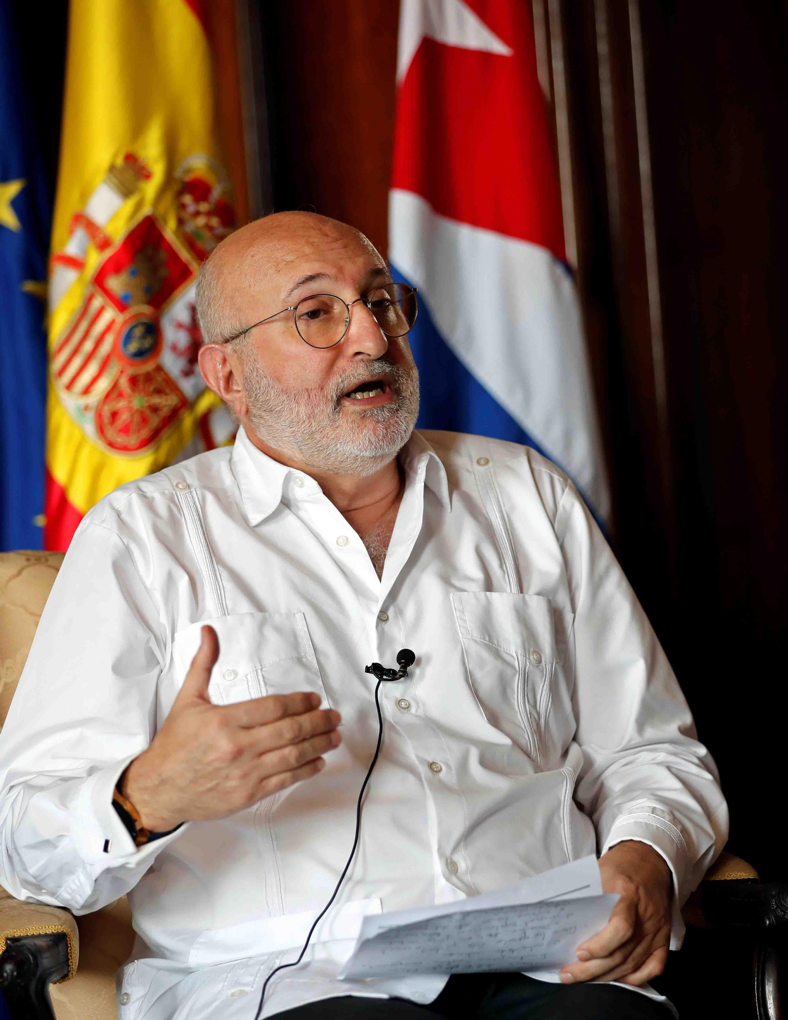 Juan Fernández Trigo en su época de embajador de España en La Habana. Archivo. EFE/ Ernesto Mastrascusa