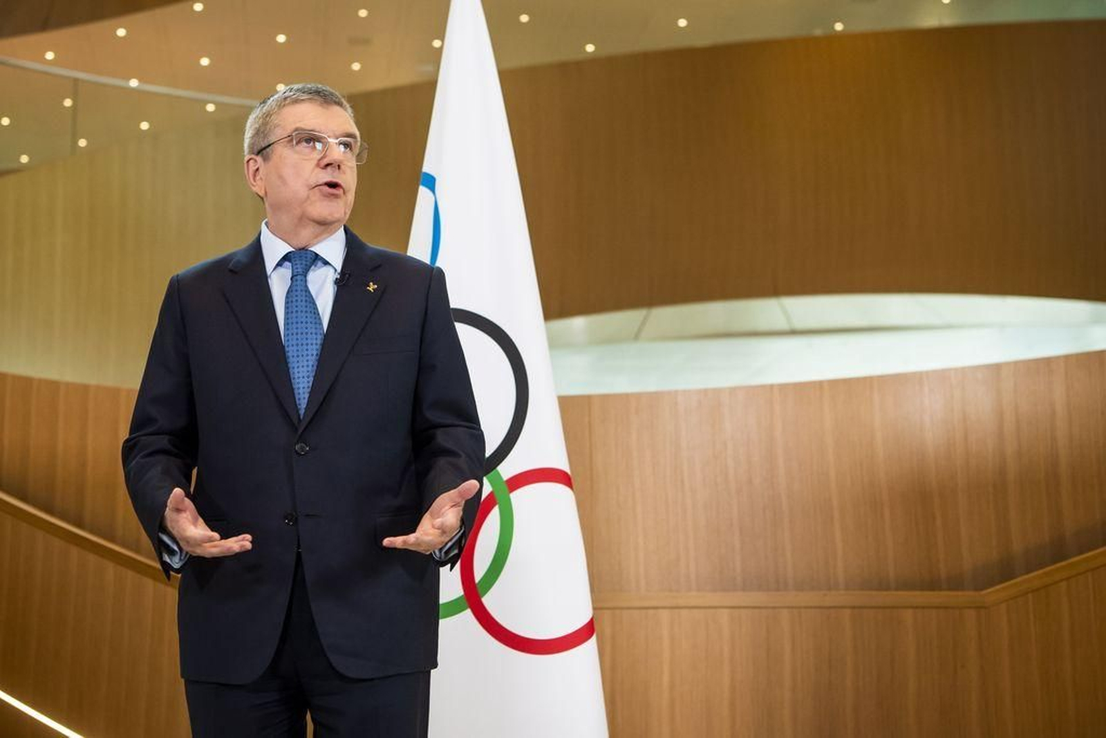 Thomas Bach, presidente del Comité Olímpico Internacional, pide un poco más de tiempo.