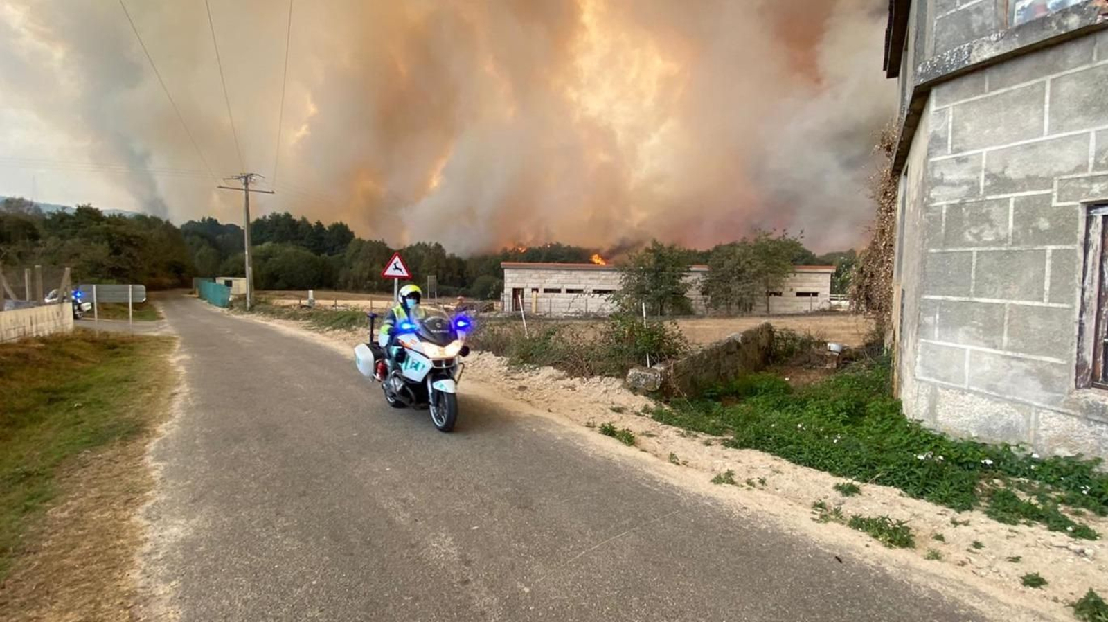 El incendio en Cualedro // Alberte
