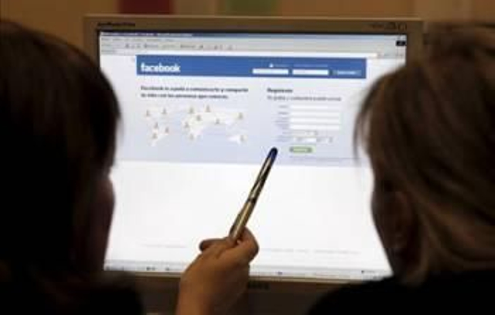 Las influencia de las Redes Sociales no tiene limites (Foto: Archivo EFE)