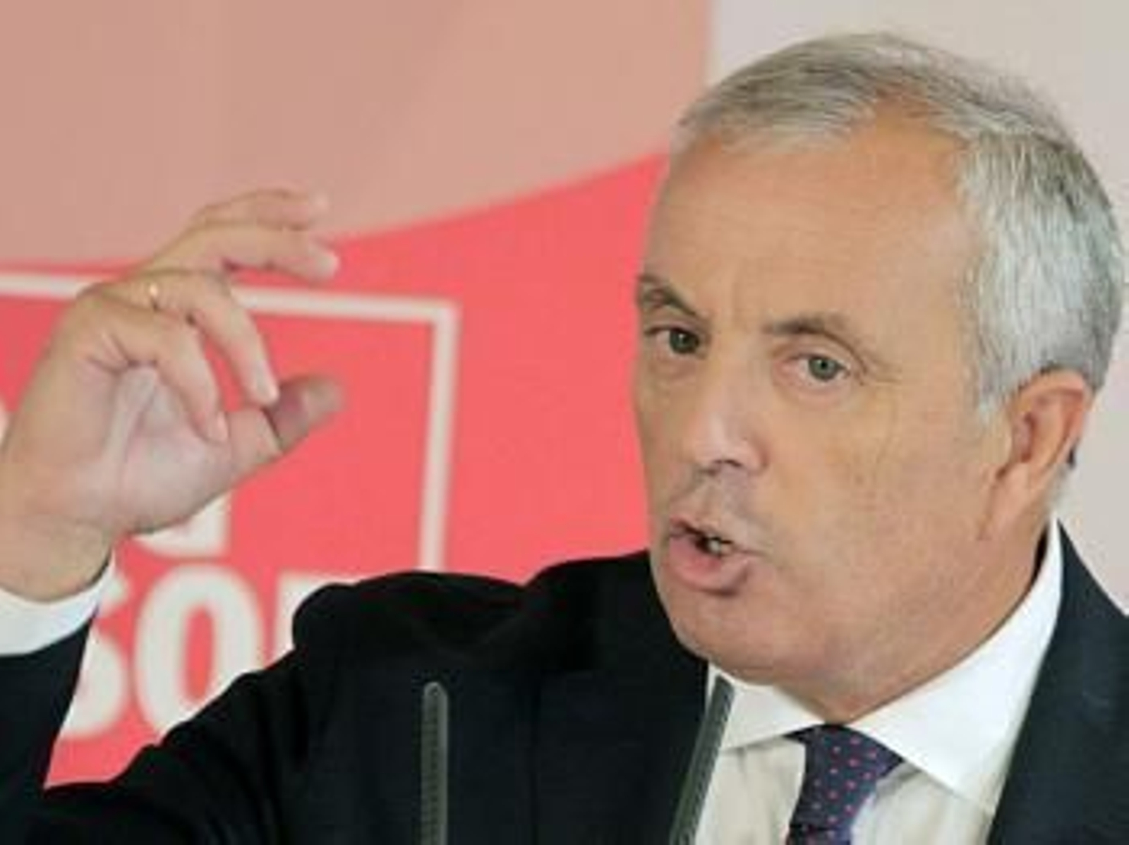 El candidato socialista a la Presidencia de la Xunta, Pachi Vázquez. Foto: EFE/ARCHIVO