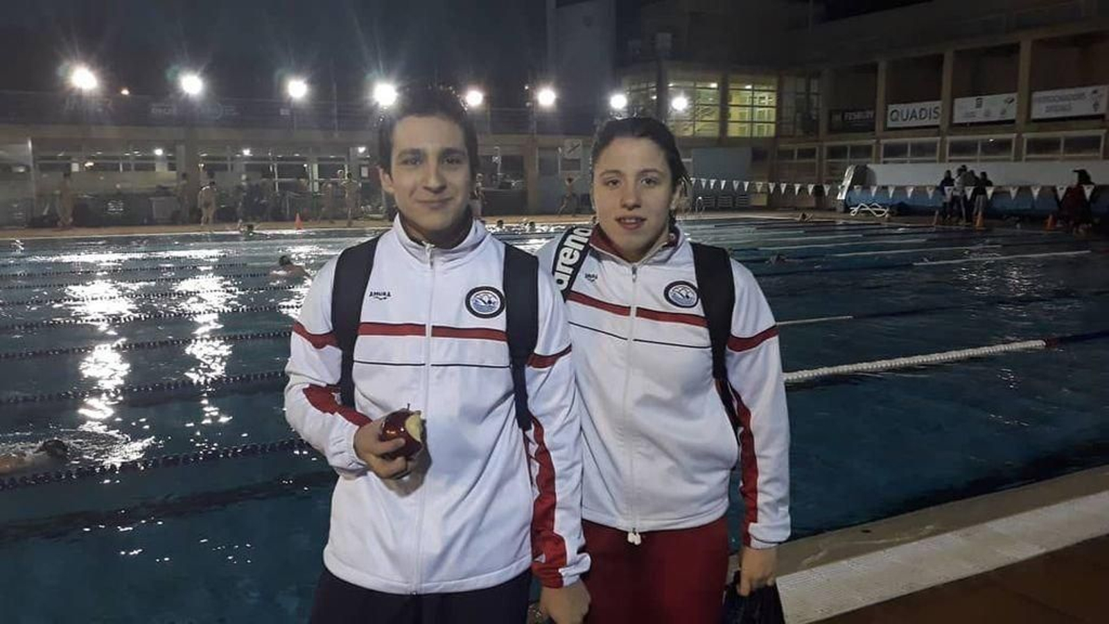 Pablo Cabana y Andrea Domínguez, del Natación Ponteareas.