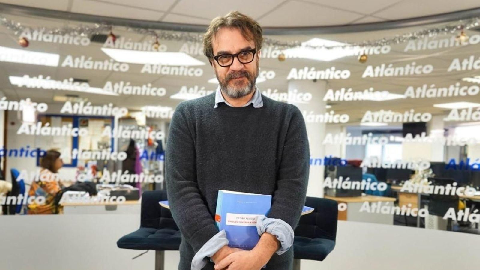 Pedro Feijoo, no seu paso polo set de Atlántico TV.