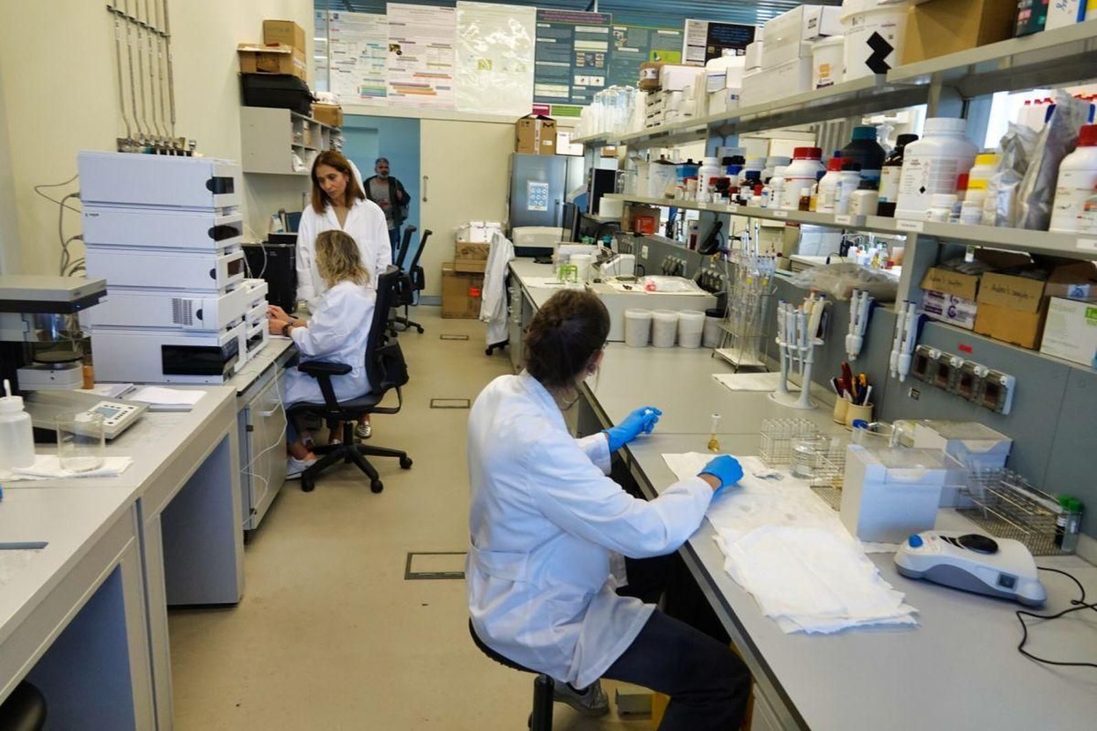 Imagen de archivo de uno de los laboratorios de la UVigo.