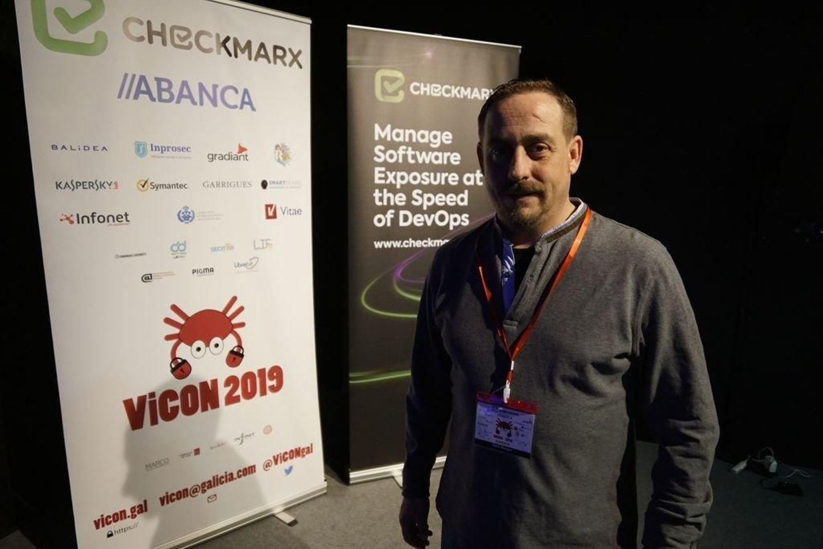 El consultor David Marugán, en el vestíbulo del Marco.