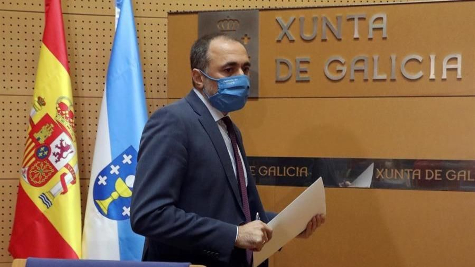 García Comesaña, conselleiro de Sanidade, al inicio de su comparecencia ante los medios.