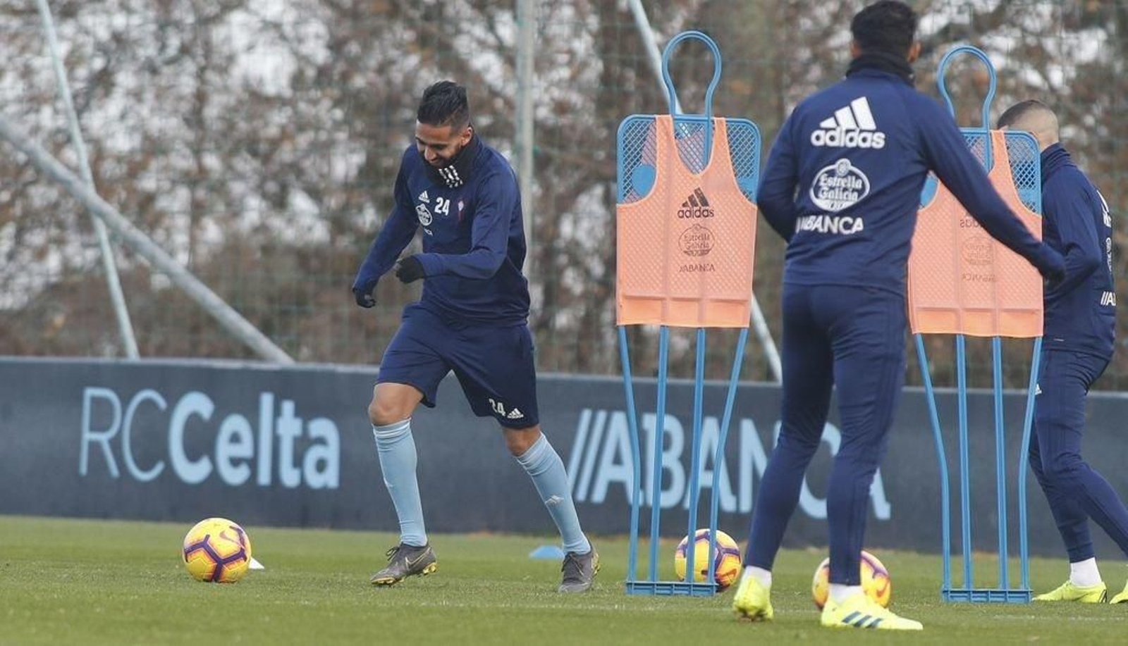 Ryad Boudebouz se queda por primera vez fuera de la lista.