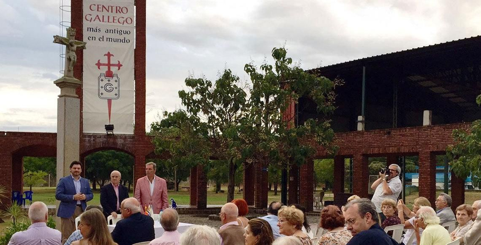 Antonio Rodríguez Miranda en el homenaje a Castelao celebrado en el Centro Gallego de Montevideo