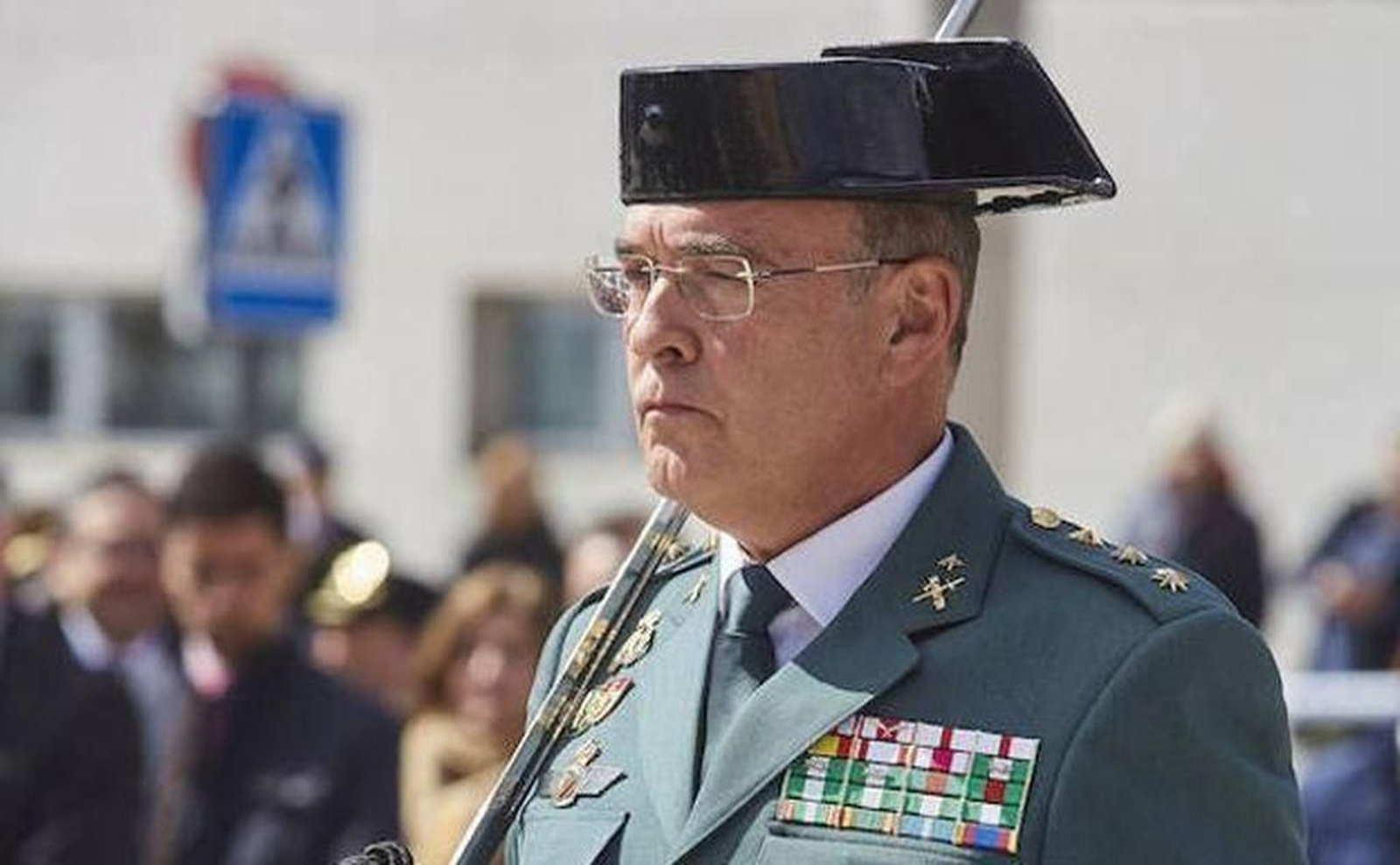 Diego Pérez de los Cobos, de uniforme, en un acto de la Guardia Civil.