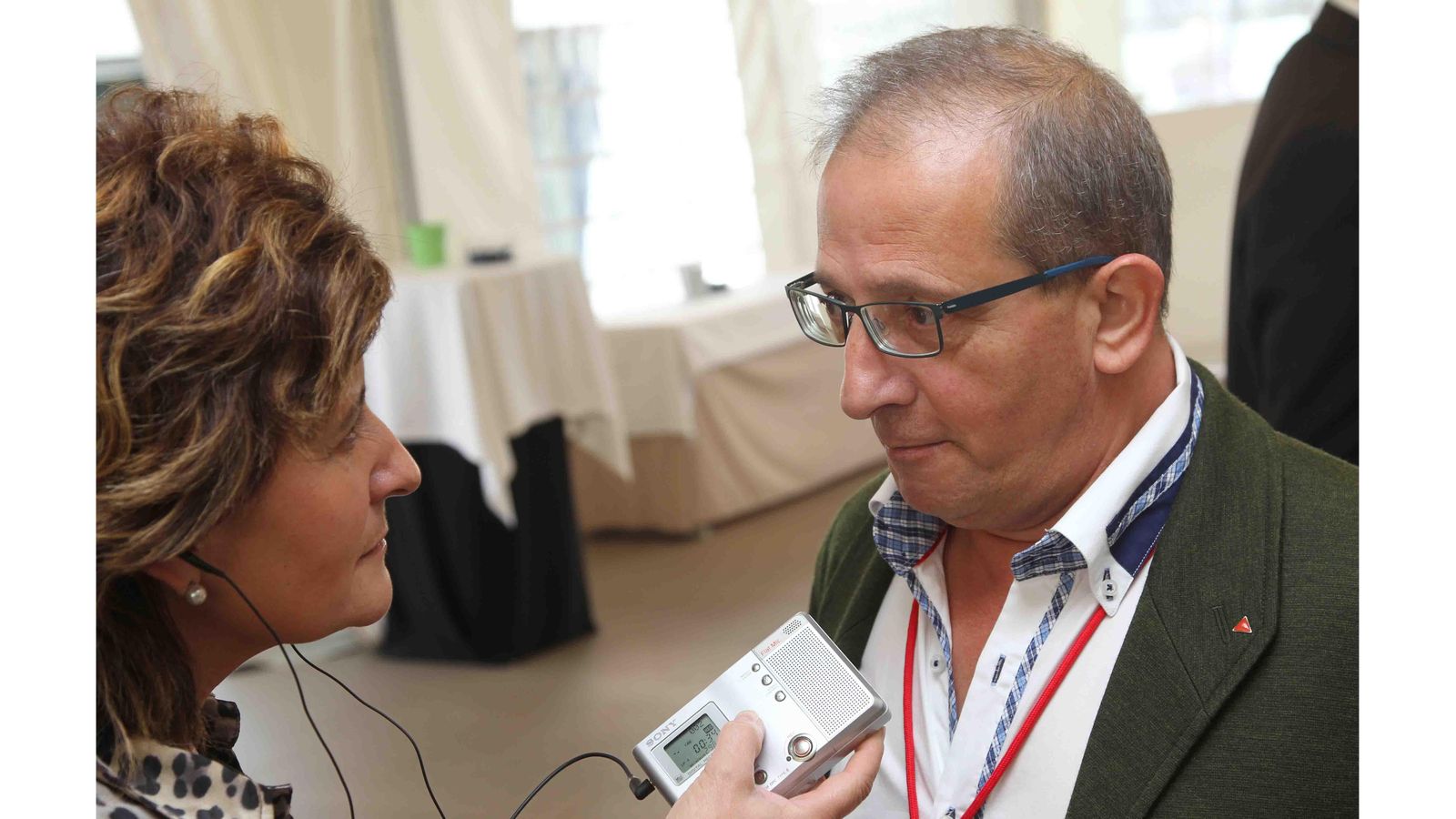 José María Gómez Valadés con LRI web